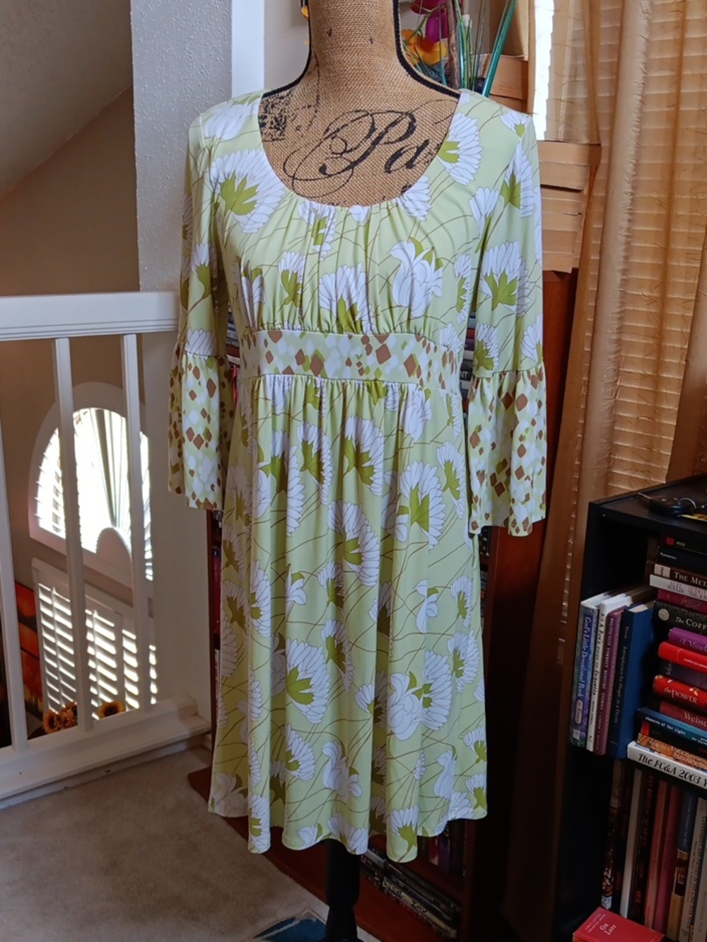 Bob Mackie Light Green and White Floral Midi Dress